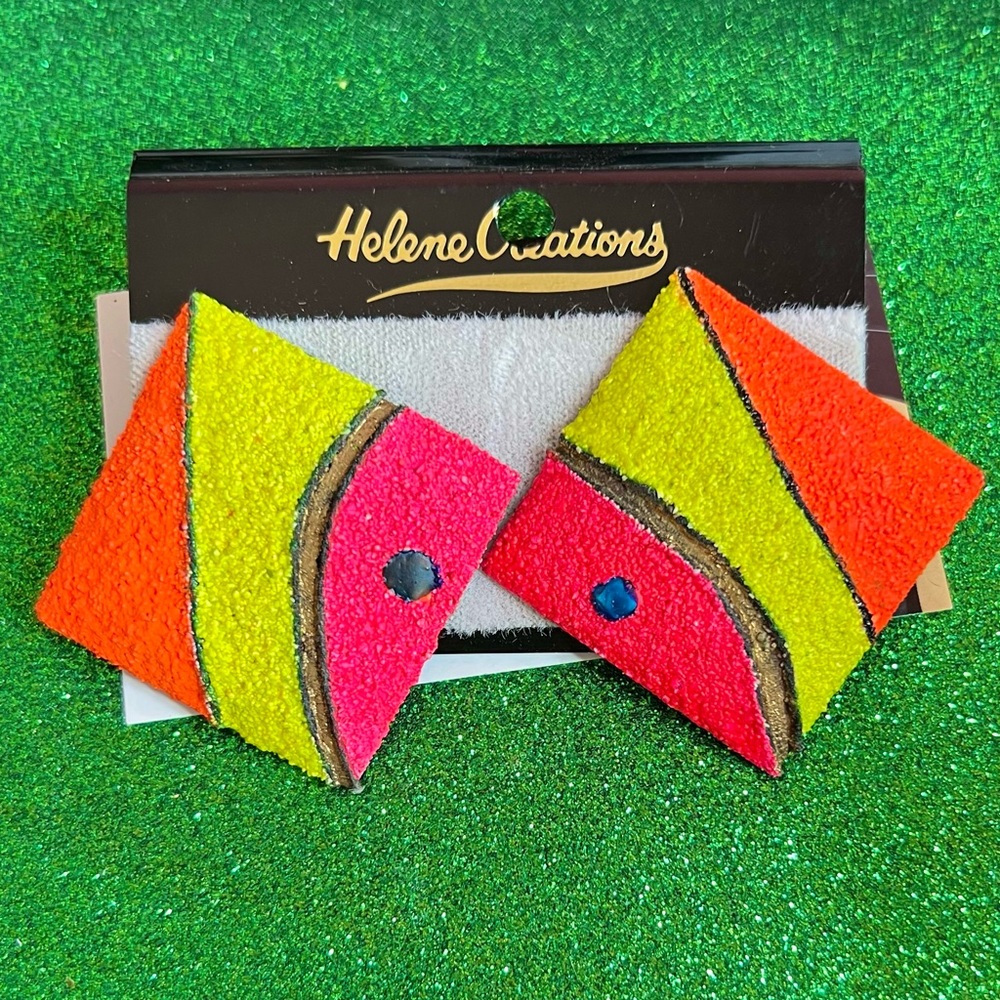 Vintage 80’s Néw Old Stock Pierced Earrings